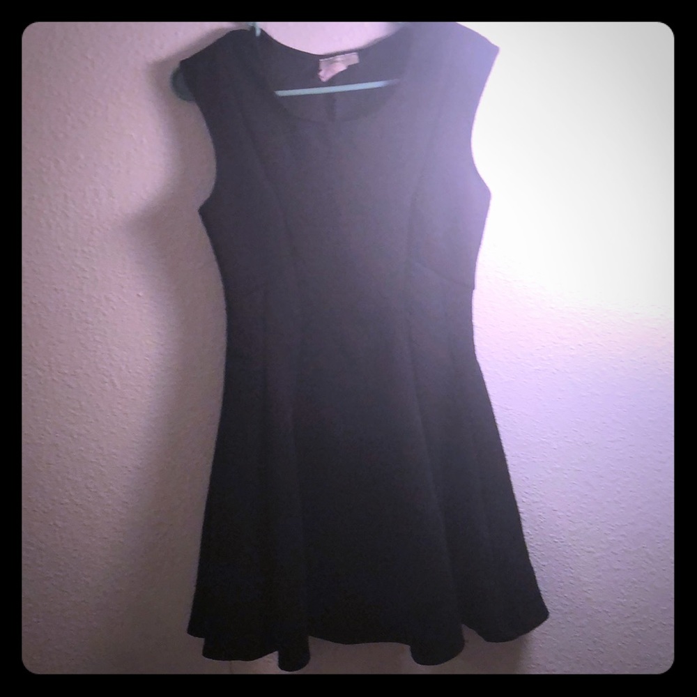 Black loose mini dress